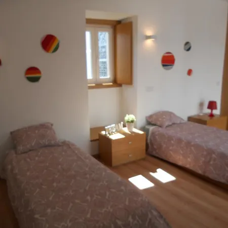 Urban Apartment *